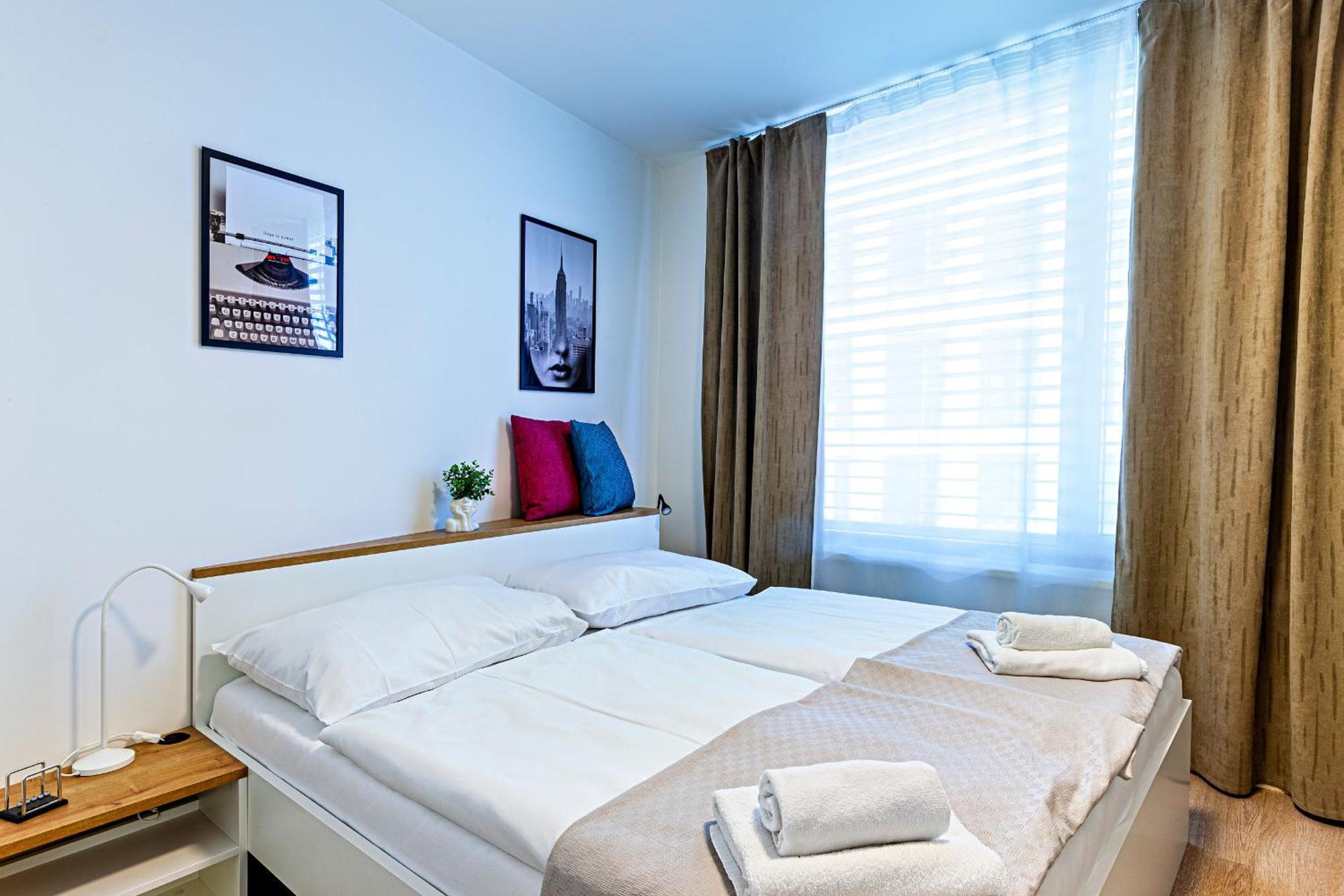 Kora Apartments Andel ปราก ภายนอก รูปภาพ